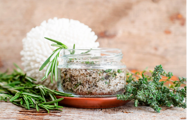 Rozmarinin qorxulu xəstəliyə qarşı FAYDASI