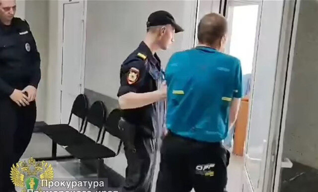 Kürəkən 84 yaşlı qayınanasına baxmaq istəmədiyi üçün PƏNCƏRƏDƏN ATDI - FOTO