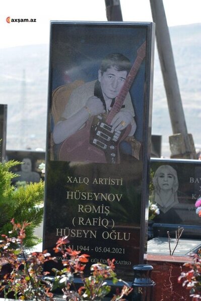 Son illər itirdiyimiz sənət adamları - FOTOLAR