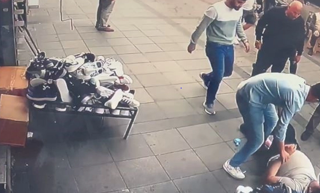 Dava edən ustaları ayırmaq istəyərkən, az qala ölürdü