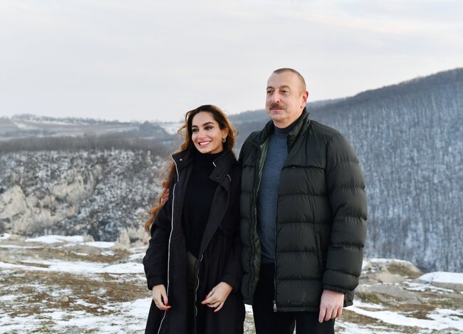 İlham Əliyev ailəsi ilə Şuşada - FOTOLAR