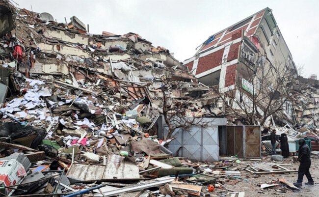 "Zəlzələ bölgəsindəki 2 azərbaycanlıdan hələ də xəbər ala bilmirik"