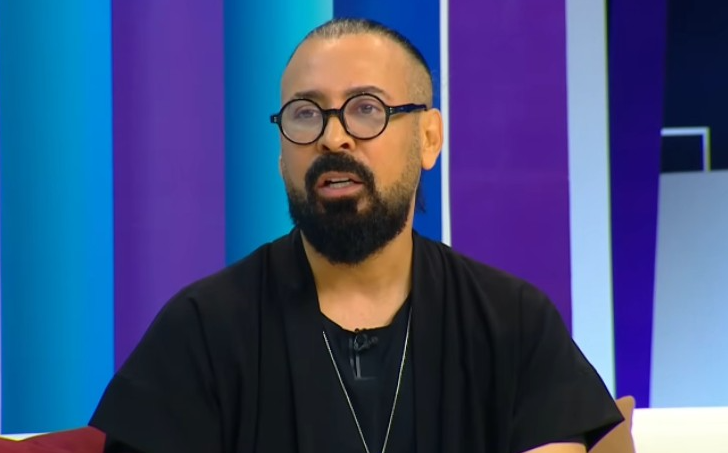 "Buna görə gecə hoteldə qalmışam"