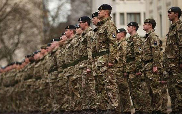 Bu ölkənin ordusunda 100 illik qadağa ləğv edilir