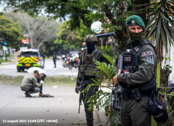 Kolumbiyada TERROR: 12 polis zabiti öldü