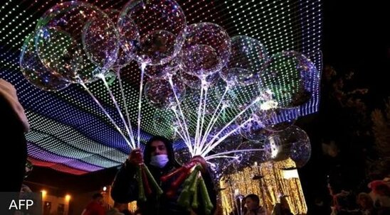 Dünyanın müxtəlif ölkələrində Milad Bayramı qeyd edilir - FOTOLAR