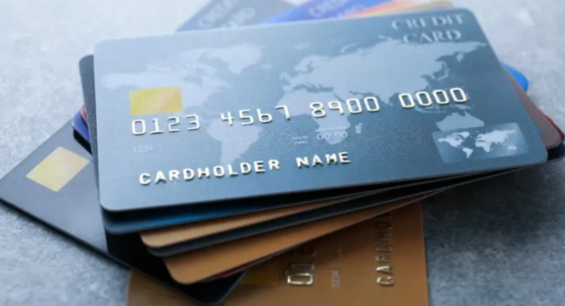 Mağazalarda verilən bonus kartları TƏHLÜKƏLİ OLA BİLƏR - VİDEO