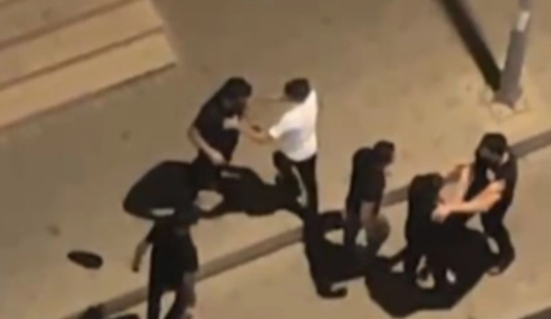 Bakıda gənclərin mübahisəsi kütləvi davaya çevrildi - ANBAAN GÖRÜNTÜLƏR