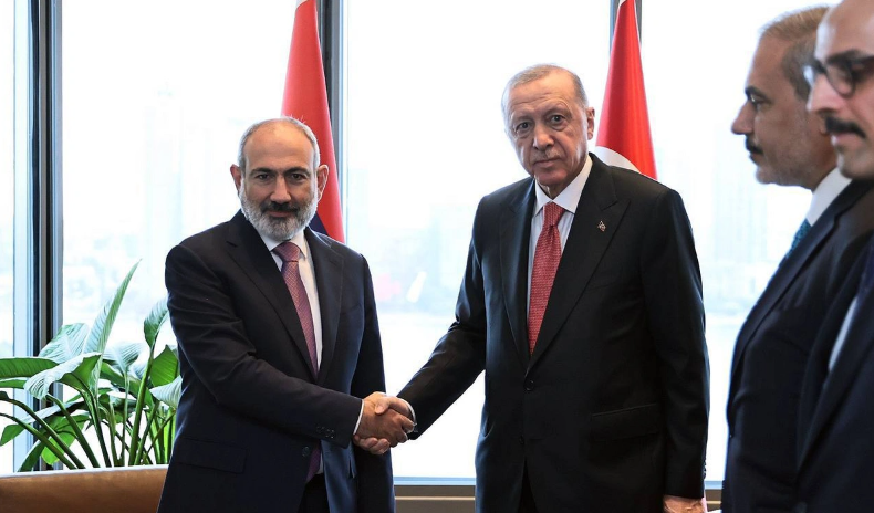 Ərdoğan və Paşinyan Azərbaycanla sülh müqaviləsini müzakirə ediblər