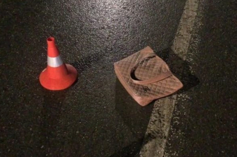 Göygöldə avtomobil iki qadını vurub