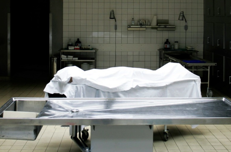 Sabirabadda avtomobil piyadanı vuraraq öldürüb