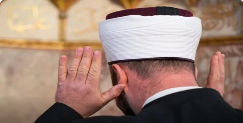 Kişi bayram namazında öldü