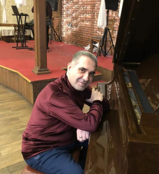 Müğənnimiz əməliyyatdan sonra bu günə düşdü - GÜNÜ-GÜNDƏN ARIQLAYIR