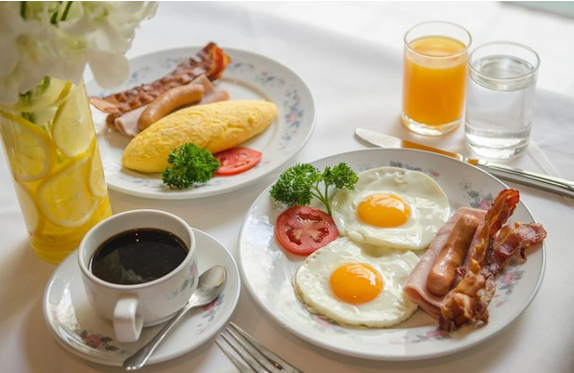 Səhər yeməyindən imtina etməyin GİZLİ TƏHLÜKƏSİ