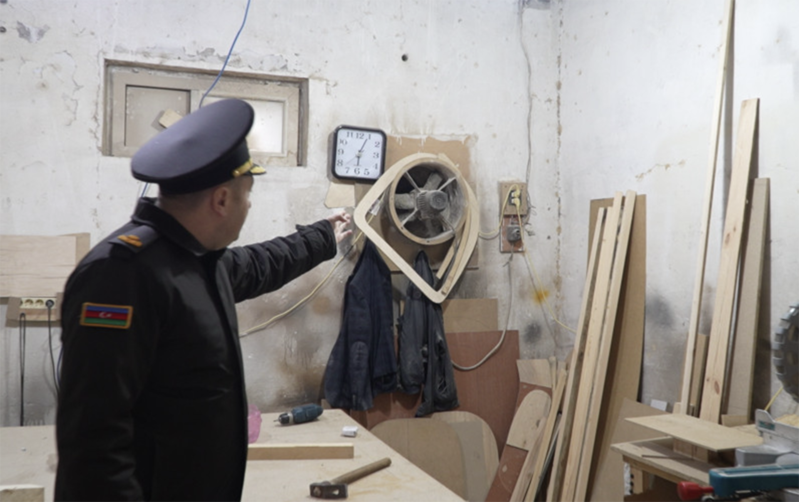 Bakıda mebel sexinin fəaliyyəti dayandırıldı - Video