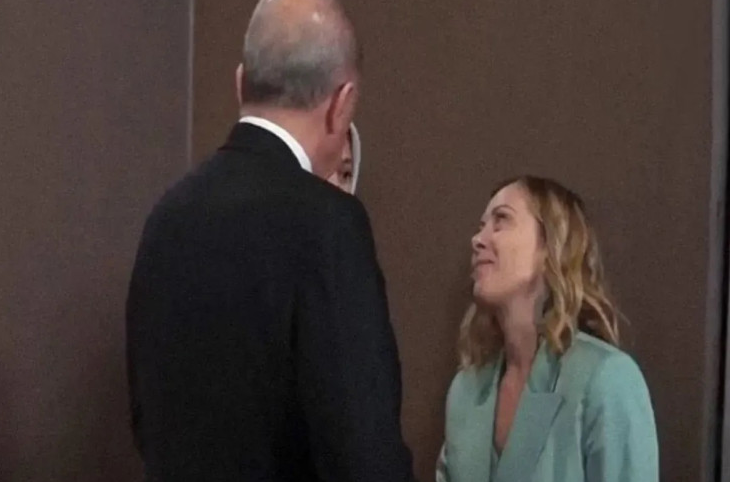 Meloninin Ərdoğana baxışları NATO-ya damğa vurdu - Video - FOTO