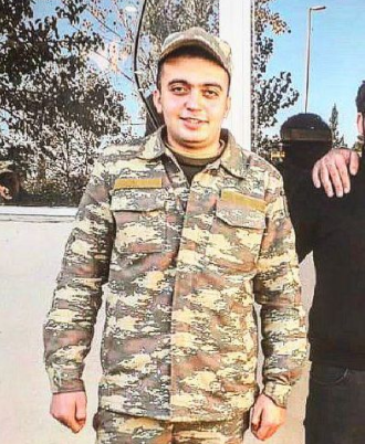 Ceyhun Novruzovdan tarixi yaddaşımızı əks etdirən yeni kitab: "Öç"dən "Zəfər"ə gedən yol - FOTOlar