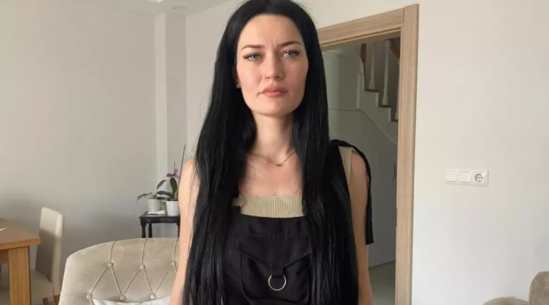 Solariuma girən qadın kabində unuduldu, bədəni yandı