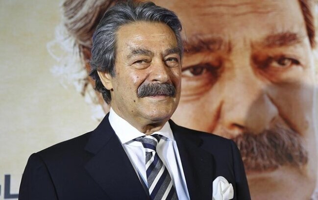 Kadir İnanır yenidən xəstəxanaya yerləşdirilib