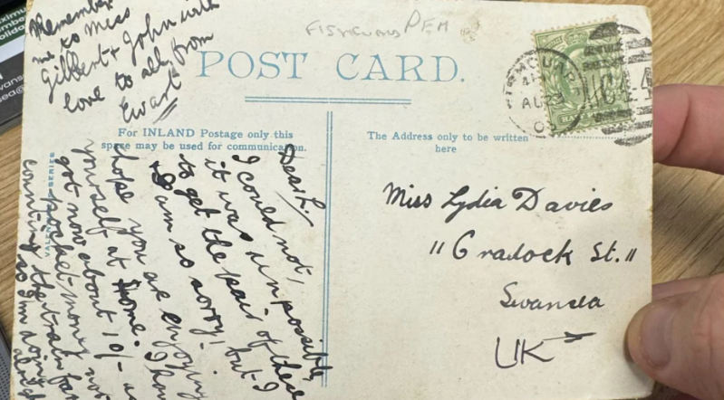 121 illik açıqcanı gördükdən sonra qohumları ilə TANIŞ OLDU - FOTO