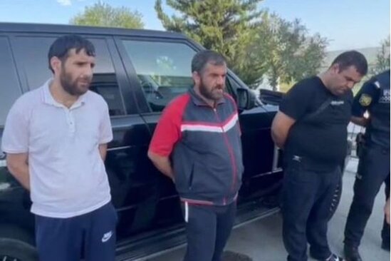 Kürdəmirdə narkotikin təsir altında "Range Rover"i idarə edən şəxs saxlanılıb - FOTO