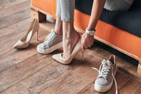 Yayda ayaqqabılar göbələk yaradır: Nələrə diqqət etməliyik?