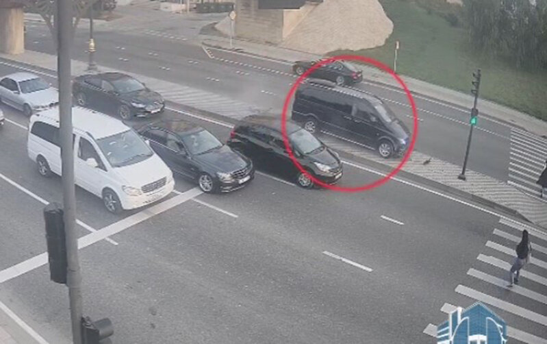 Bu gün Bakıda baş verən qəzaların görüntüləri - Video