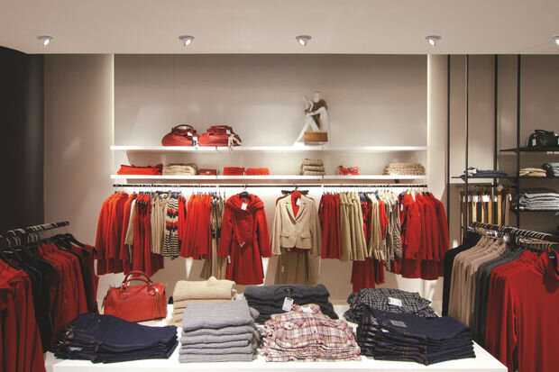 Türkiyənin geyim məhsulları Azərbaycanda üç dəfə baha satılır - VİDEO