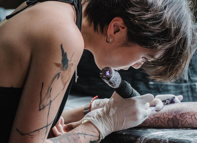 Tatu görmə pozğunluğuna səbəb ola bilər