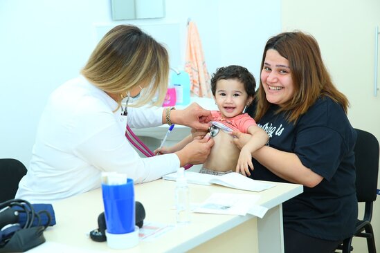 TƏBİB Ağalı kəndinə növbəti mərhələdə köçürülən ailələrin tibbi müayinələrinə başlayıb