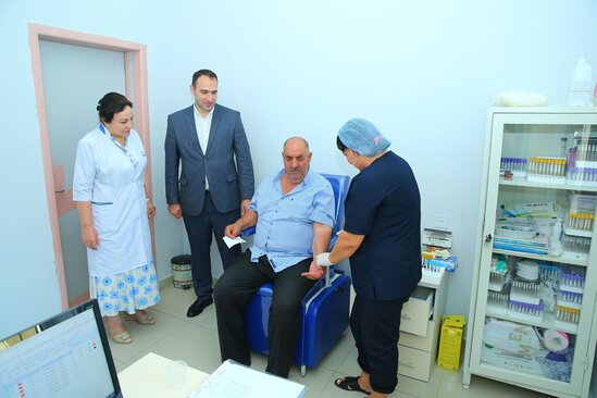 TƏBİB Ağalı kəndinə növbəti mərhələdə köçürülən ailələrin tibbi müayinələrinə başlayıb