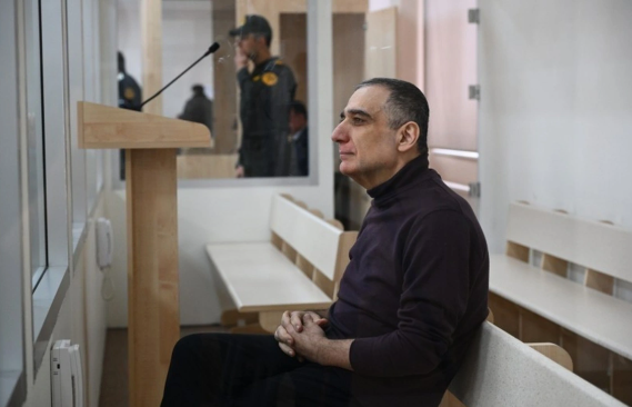 Ruben Vardanyanın məhkəməsində zərərçəkmiş şəxslər ifadə veriblər