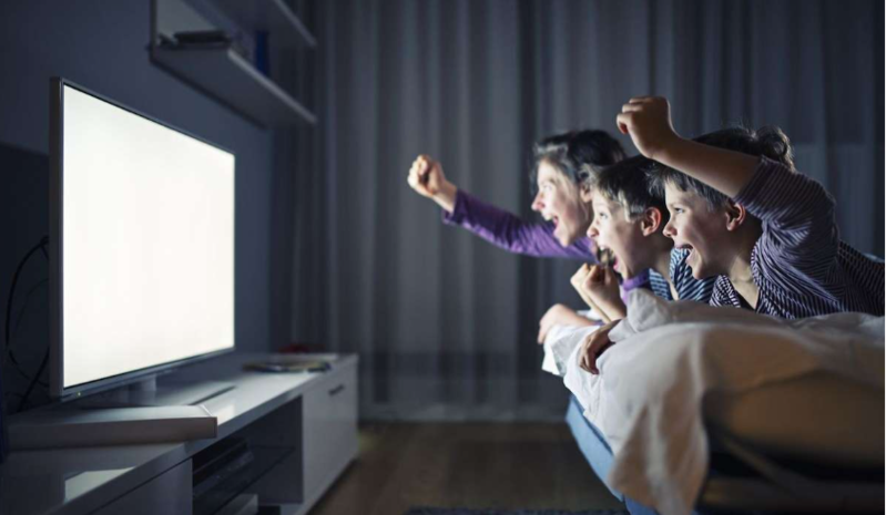 "Bəzi televiziya proqramlarında reytinq və maraq yaratmaq məqsədilə etik sərhədlər aşılır" - AÇIQLAMA