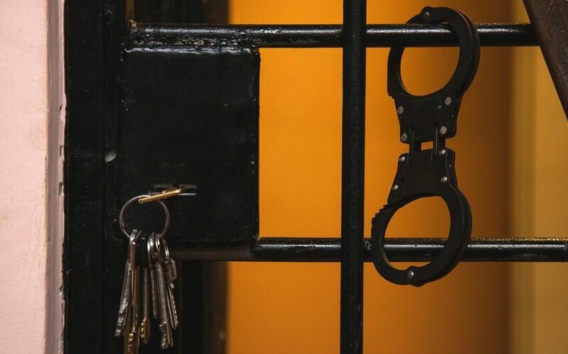 "Elə bilirdim ağ günə çıxacağam" - Dələduzluqda təqsirləndirilən şəxs