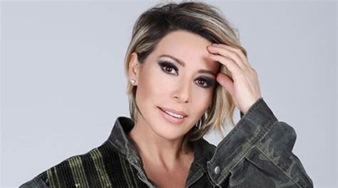 Türkiyə ulduzu İntizar Bakıya gəlir - FOTO