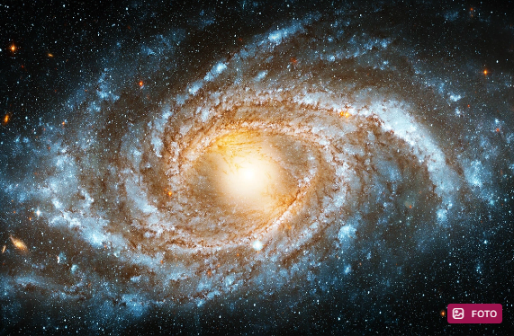 "Timsahın gözü" və "Qıvrım" - Nadir spiral qalaktikaların heyrətamiz FOTOLARI çəkildi