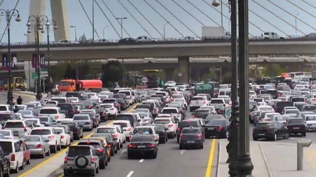 Baş nazir Bakının tıxac probleminin həllilə bağlı tapşırıq verdi