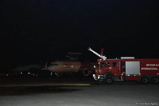 BƏƏ aviaşirkəti Abu Dabidən Bakıya birbaşa uçuşlara başlayır - FOTO