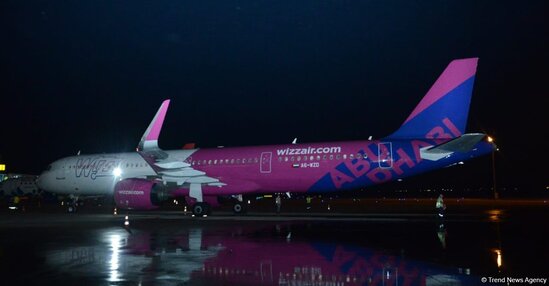 BƏƏ aviaşirkəti Abu Dabidən Bakıya birbaşa uçuşlara başlayır - FOTO