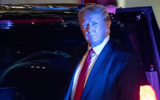 "FTB mənim 3 pasportumu oğurladı" - Trampdan yeni iddia