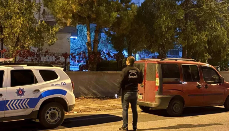 Tək yaşayan 82 yaşlı kişi evində ölü tapıldı - VİDEO