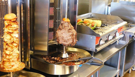 AQTA yalan məlumat YAYIR? "Bizə zənglər gəldi ki, zəhərlənən 40 nəfər eyni dönərxanada dönər yeməyib" - AÇIQLAMA