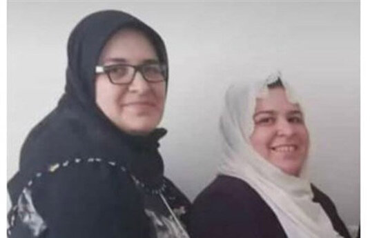 İki bacı 15 dəqiqə fərqlə koronavirusdan öldü - Foto