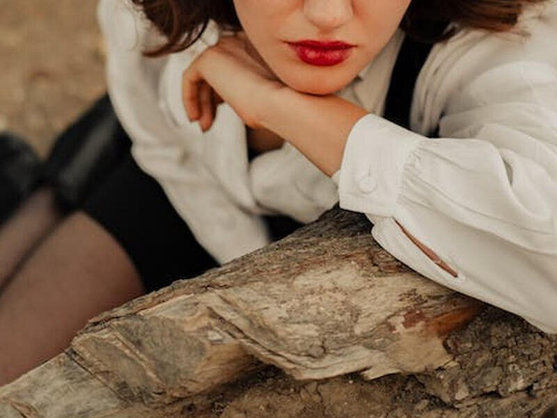 ŞOK: Azərbaycanlı məşhur həyat yoldaşını xəyanət edərkən tutub: GÖRÜN KİM- FOTOLAR