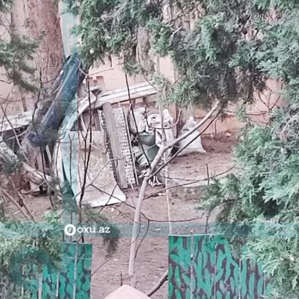 Səbail sakinləri: "Qurudulan yaşıllıq sahədə abadlıq işləri aparılmayıb" - ŞİKAYƏT + FOTO