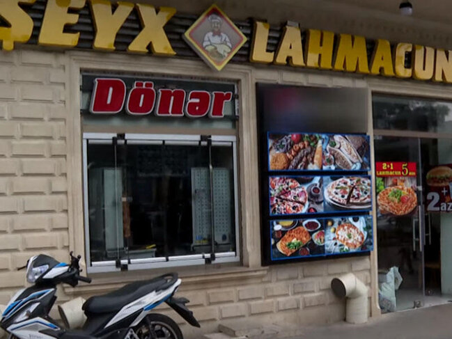 11 yaşlı uşağın əllərini bağladılar, kafeyə olan basqının detalları - VİDEO