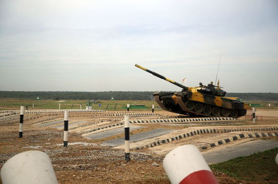 Hərbi qulluqçularımız "Tank biatlonu" müsabiqəsində yarımfinala yüksəliblər - FOTO