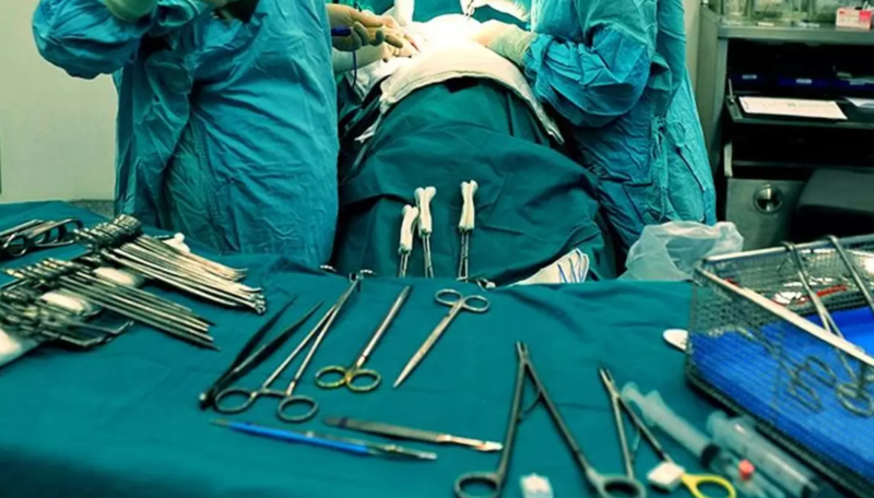 Haqqsız yerə 7 il həbsdə saxlanılan həkimə 2,5 milyon TL təzminat ödəniləcək