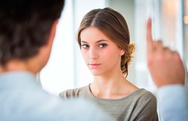 Valideyn şizofrendirsə, uşağa necə təsir edir?