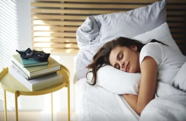 Varlanmaq ritualı - Uğurlu insanlar bu əşyanı yastıqlarının altına qoyurlar